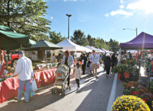 North Union Farmers Market - Shaker Heights Apartment